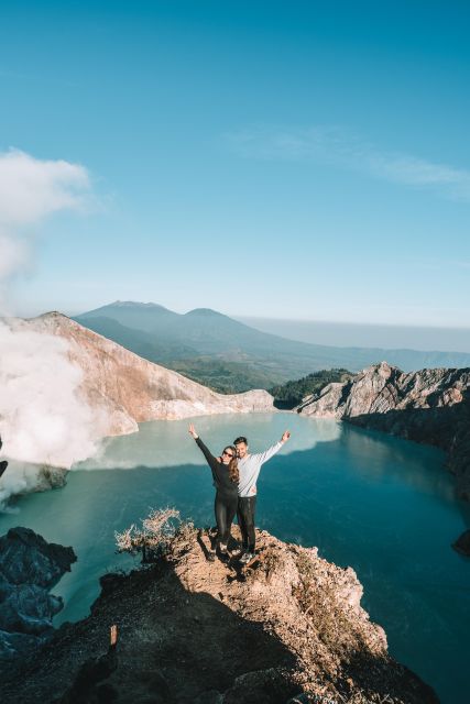 Beyond Volcanoes; Ijen, Papuma, Tumpak Sewu, Bromo 4 Days