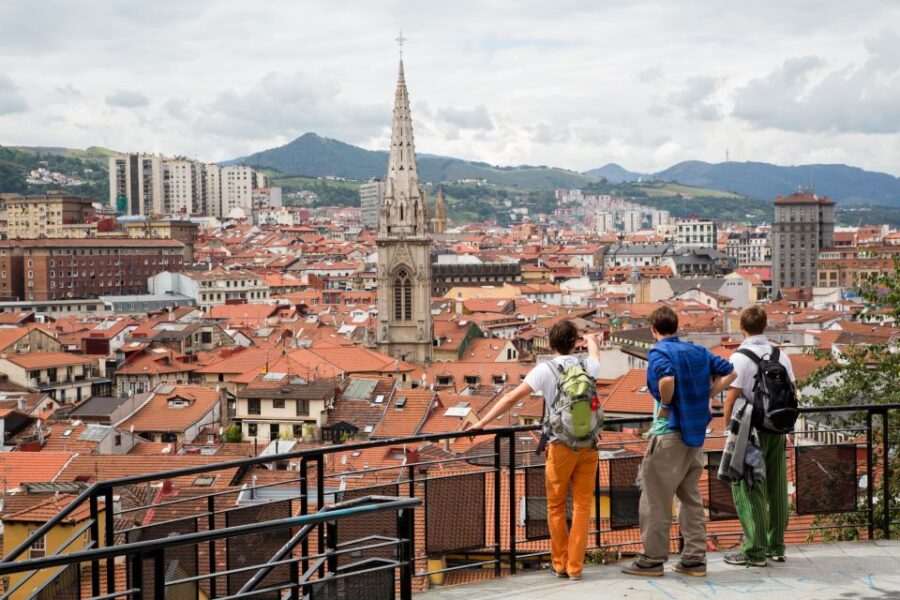 Bilbao: Small-Group Guided Walking Tour