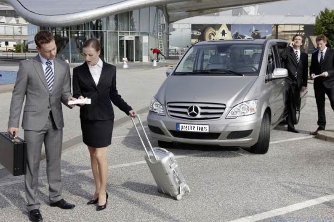Black Car Service / Heathrow Airport to London - Overview of the Service