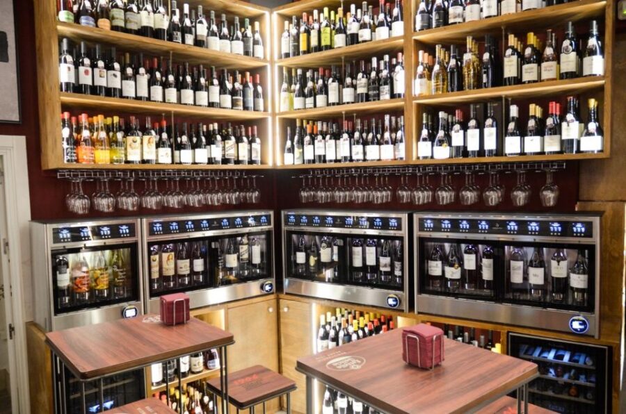 Blind Wine Tasting With Pairing