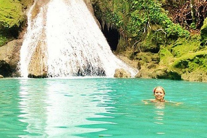 Blue Hole and River Tubing Combo From Ocho Rios