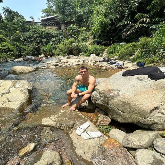 Bogor : Trekking Tour to Green Hills & Fresh Waterfalls