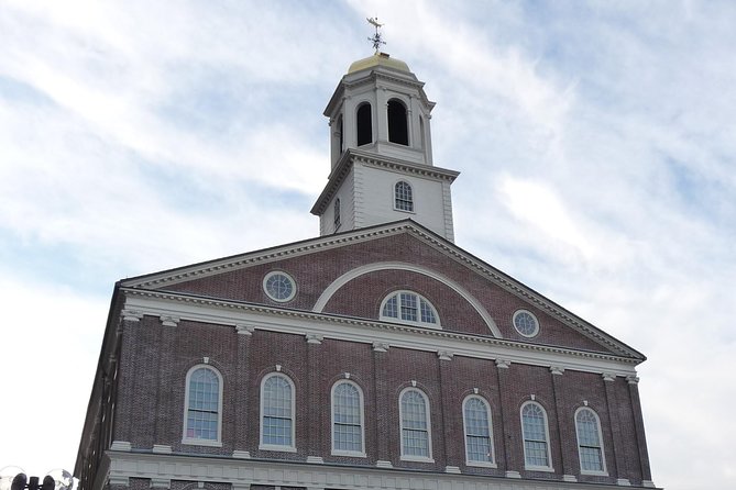 Boston Sightseeing Tour – a Fully-Narrated Driving Tour