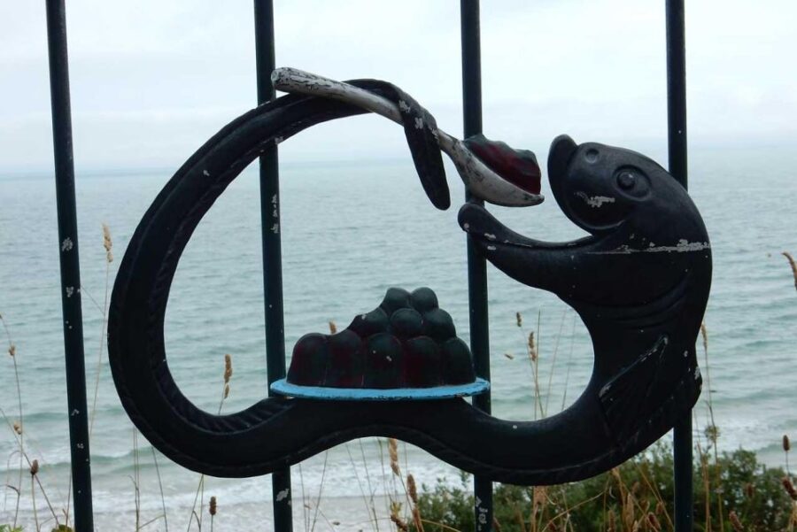 Bournemouth: Quirky Self-Guided Smartphone Heritage Walks