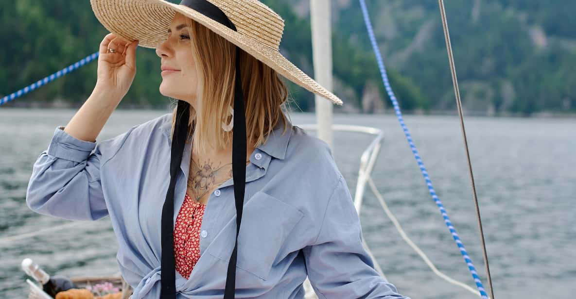 Bregenz: Motorboat & Picknick Tour - Youll Love - Tour Overview
