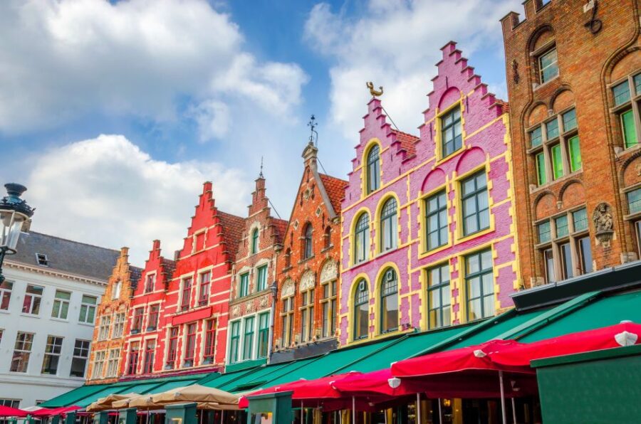 Bruges: Enchanting City Quest Experience