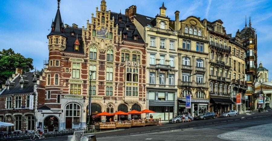 Brussels: Christmas Market Tour