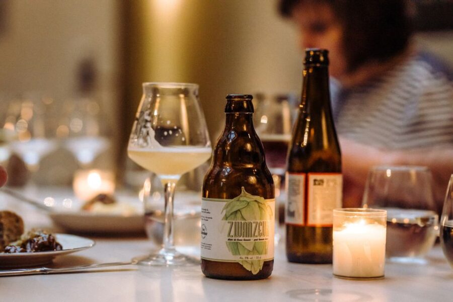 Brussels: Private Beers, Bars, and Live Music Tour by Night