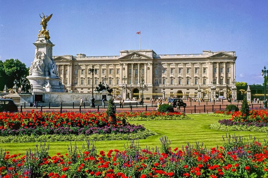 Buckingham Palace: The State Rooms Entrance Ticket - Overview of Buckingham Palace