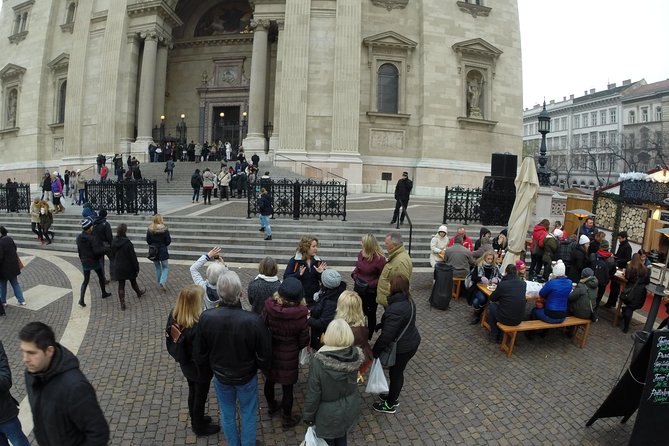 Budapest Christmas Walking Tour With Basilica Entry - Tour Overview