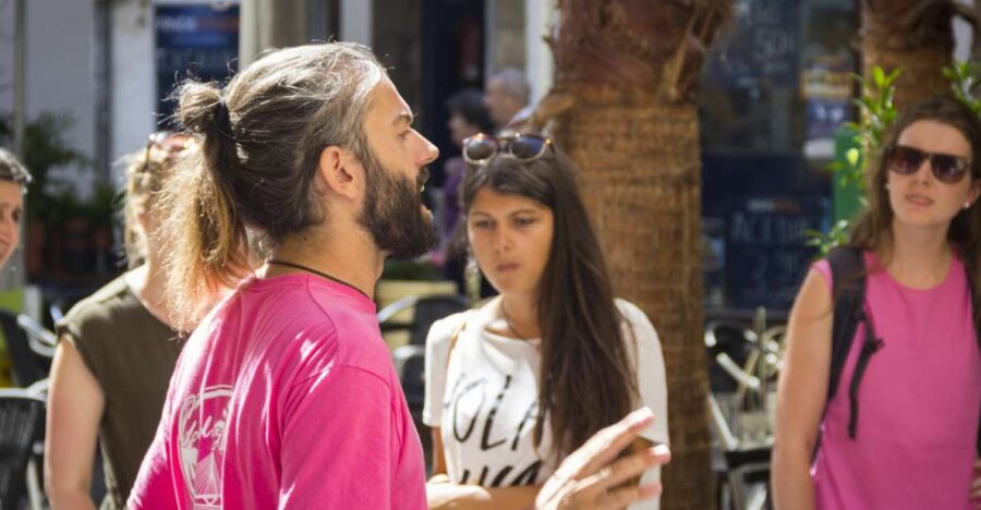 Cadiz: Private Walking Tour With Local Guide