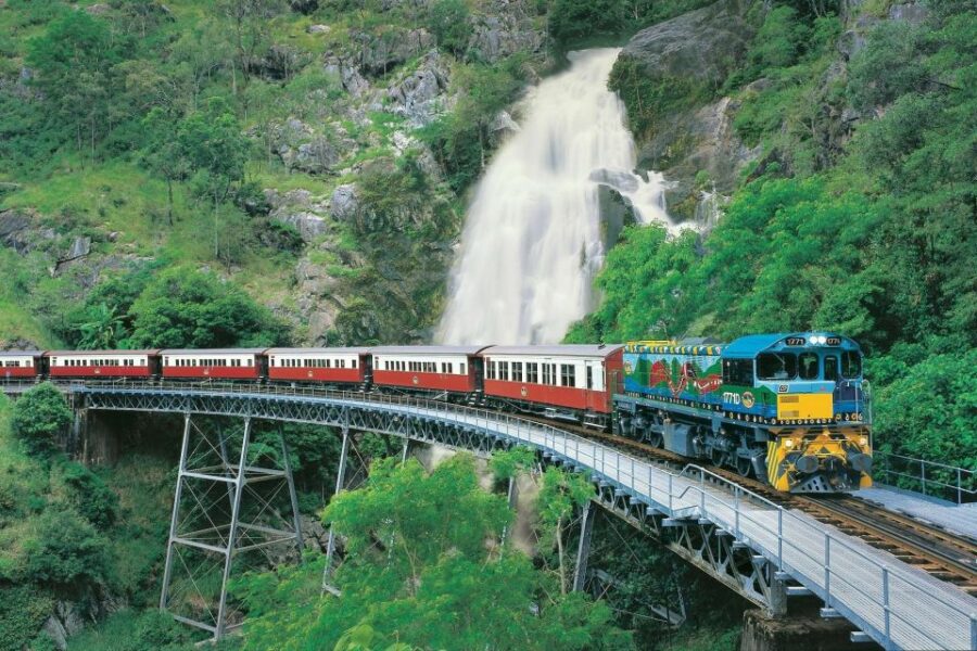 Cairns: Small Group Kuranda Tour via Skyrail and Scenic Rail - Exploring Kurandas Rainforest Canopy