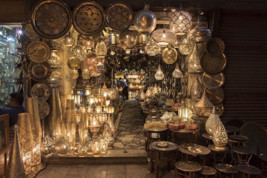 Cairo: Egyptian Museum, Pyramids & Bazaar Tour