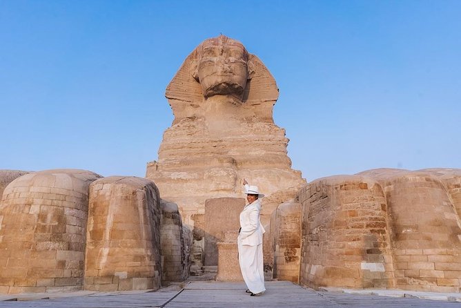 Cairo Pyramids of Giza - Exploring the Giza Pyramids