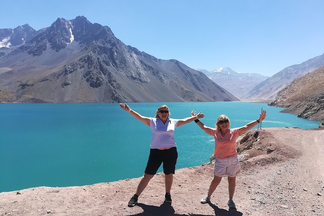 Cajon Del Maipo Including Wine With Picnic and Empanada