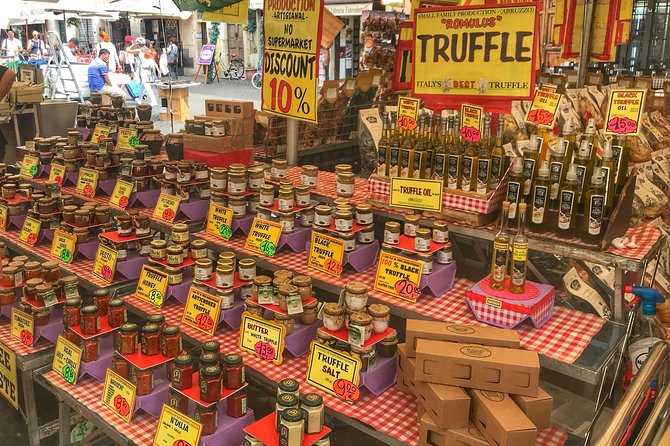 Campo De' Fiori Market and Trevi Fountain Food and Wine Tour in Rome
