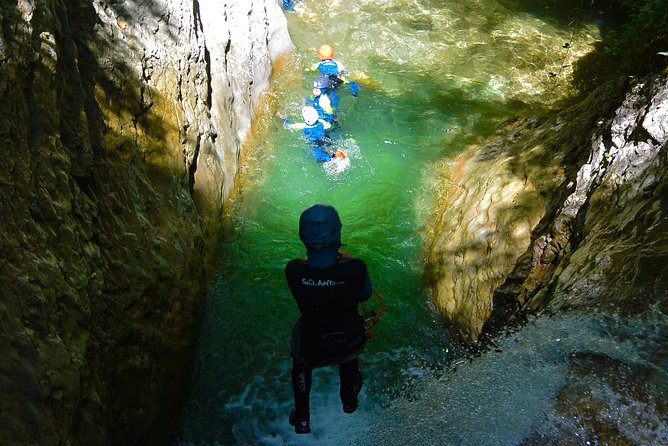 Canyoning Grenoble: the Ecouges Canyon