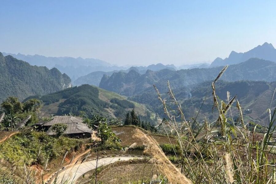 Cao Bang - Discover The 14th Level Windy Pass Full Day Trip - Cao Bang Specialty Dishes