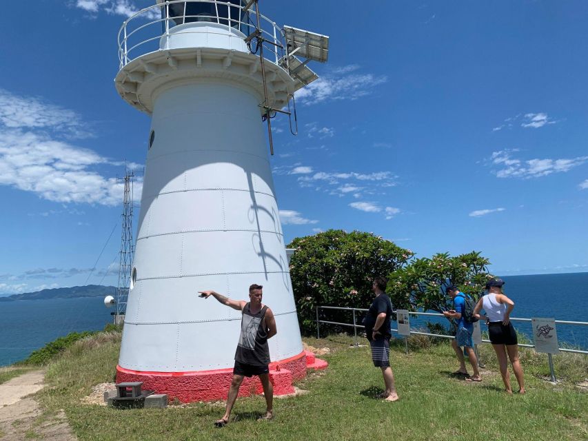 Cape Cleveland Tour