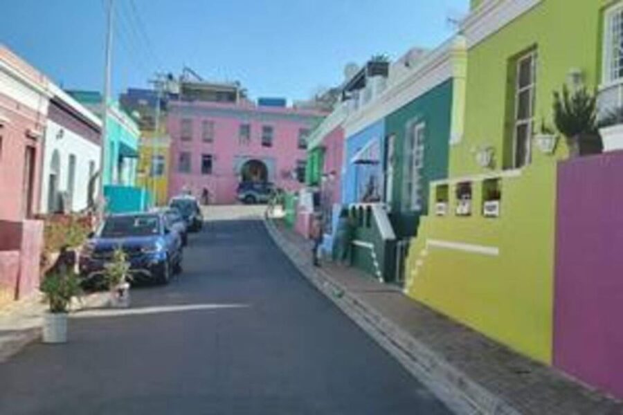 Cape Town Hidden Gems Walking Tour/Local Tour/Museum Tour
