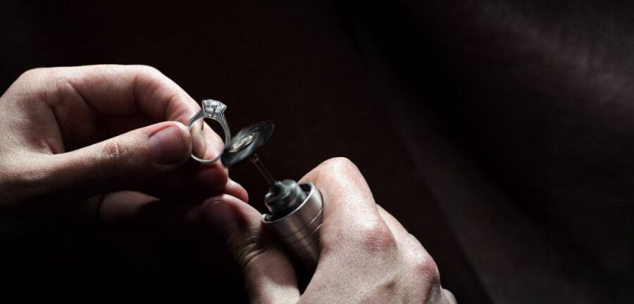 Cape Town: Private Guided Tour of Cape Town Diamond Museum - South Africas Diamond History