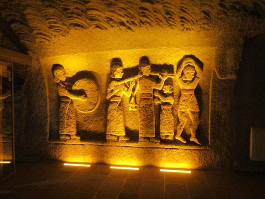 Cappadocia Turkish Night Show and Dinner(Non Limited Drinks)