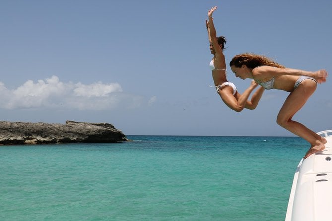 Captain Bob Speed Boat/Snorkeling/Beach Tour + Lunch St Maarten