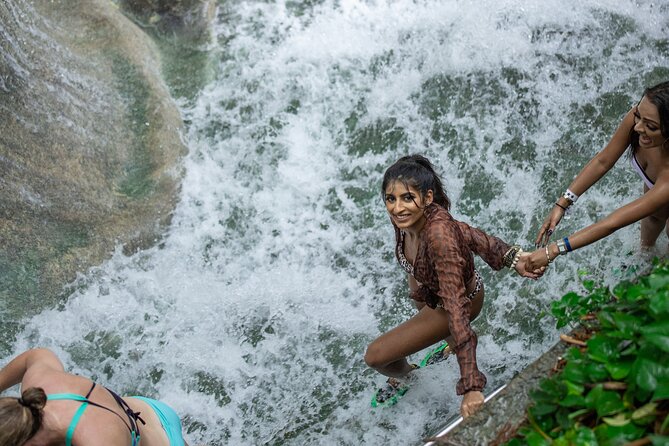Catamaran Cruise With Snorkeling and Dunns River Falls