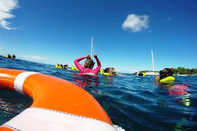 Catamaran Day Trip, Snorkeling & Sailing Excursion