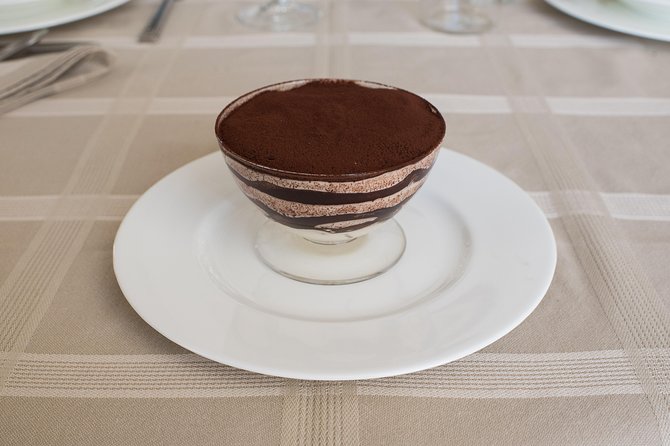 Cesarine: Small Group Pasta and Tiramisu Class in La Spezia
