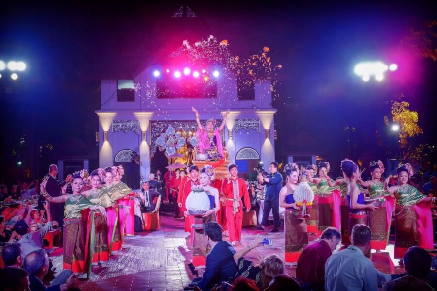 Chiang Mai: Khantoke Dinner With Traditional Performance