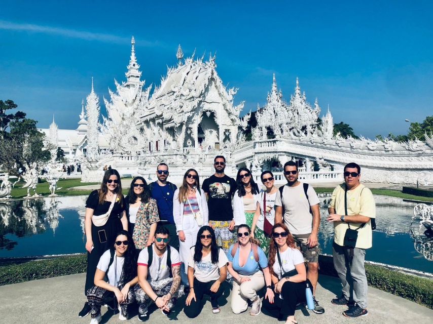 Chiang Rai: Experienced Guide| Visit Popular Places & Lunch