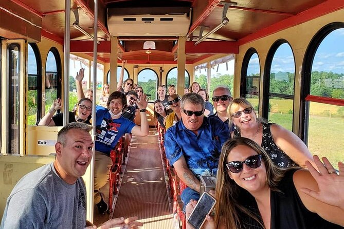 City and History Trolley Tour in Wisconsin Dells