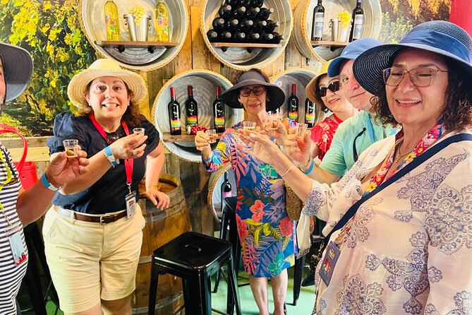 City Sight Seeing With Wine, Rum Cake and Conch Fritter Samples - Tour Overview