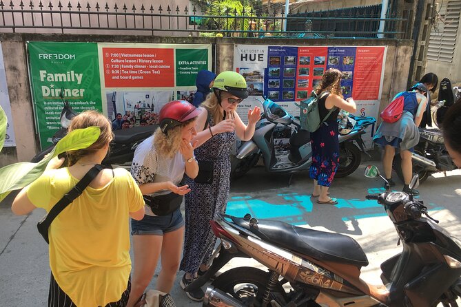 City Tour With Curators
