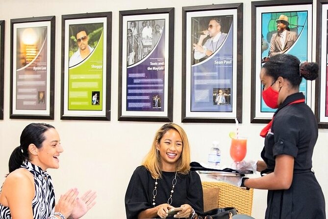 Club Kingston VIP Lounge & Fast-Track Entry at Norman Manley - Accessing the Layover Lounge