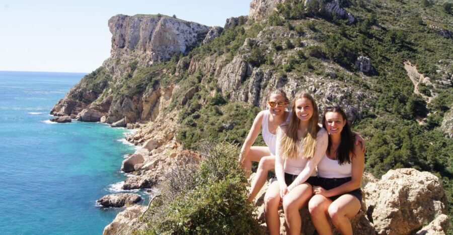 Coastal Cliffs & Beaches: Private Full Day Tour