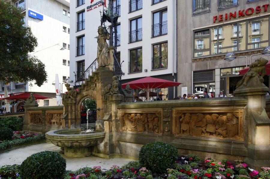 Cologne: Histories & Typical Cologne