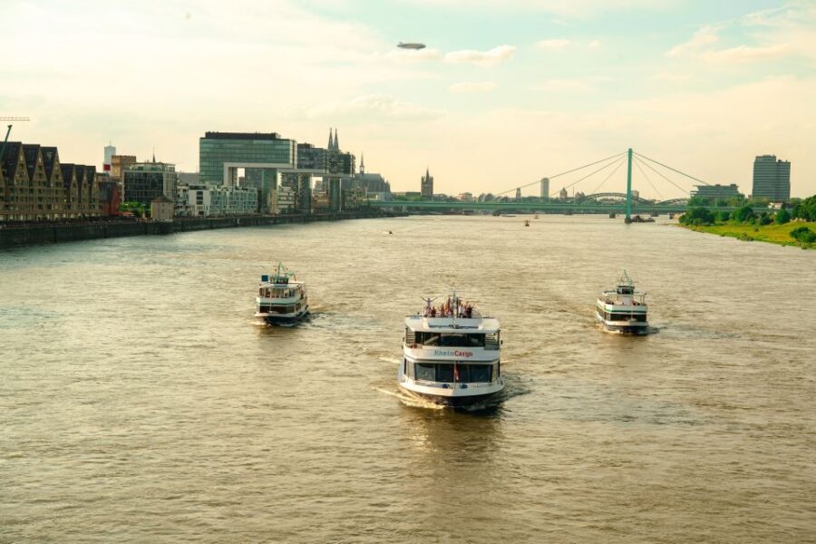Cologne: Rhine Cruise Between Cathedral and Rodenkirchen - Exploring Colognes Iconic Sights