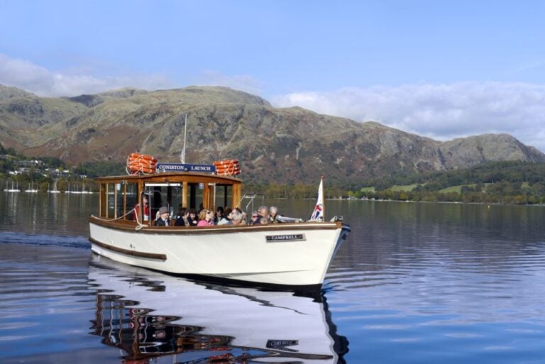 Coniston Water: 90 Minute Campbells on Coniston Cruise