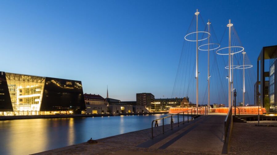 Copenhagen: 3-Hour City Tour With Rosenborg Castle Ticket