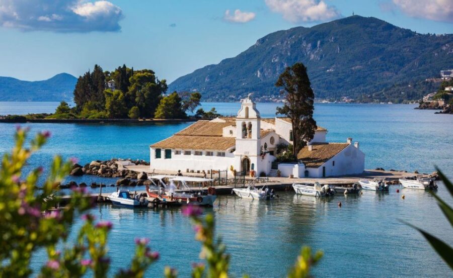 Corfu Town Walking Tour & Mouse Island Cruise With BBQ Meal