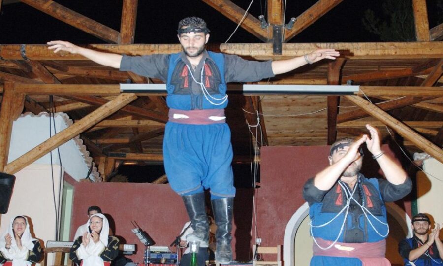 Cretan Night Experience, Dinner & Show