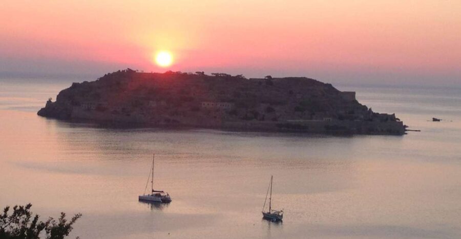 3 Best Tours In Plaka Village