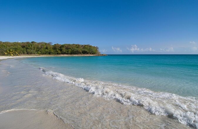 Culebra Snorkel and Beach Tour With Lunch and Drinks