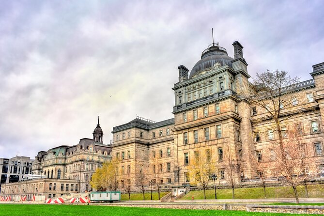 Culture Tsunami Quest Experience in Montreal Old Town