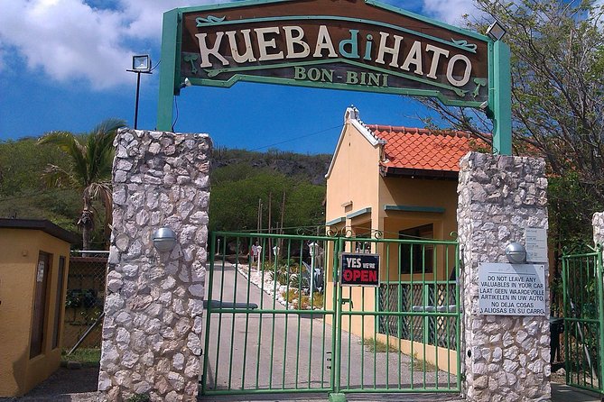 Curacao Beach and Hato Caves Tour