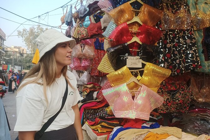 Customized Half Day or Full Day Delhi Shopping Tour With Female Consultant - Customizable Shopping Itinerary