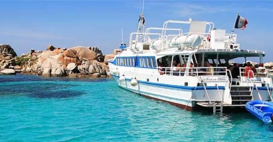 Day Cruise to the Cerbicales & Lavezzi Islands With Lunch
