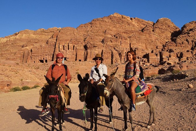Day Tour to Petra From Dead Sea With Lunch
